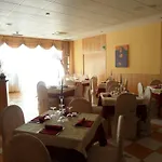 Cristal 3* קונאו