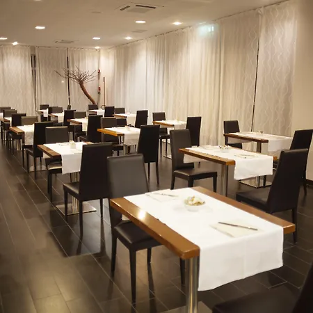 Cristal 3* Κούνεο