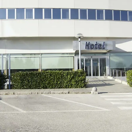 Cristal Ξενοδοχείο 3*