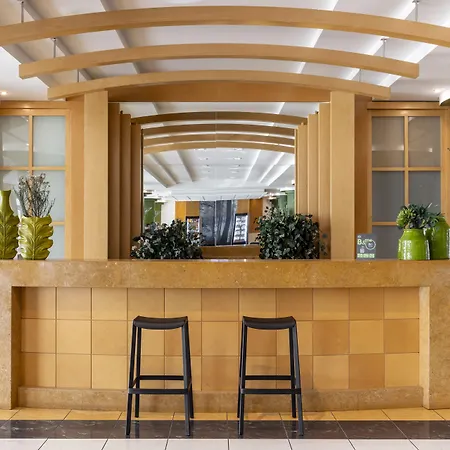 Cristal Ξενοδοχείο Κούνεο