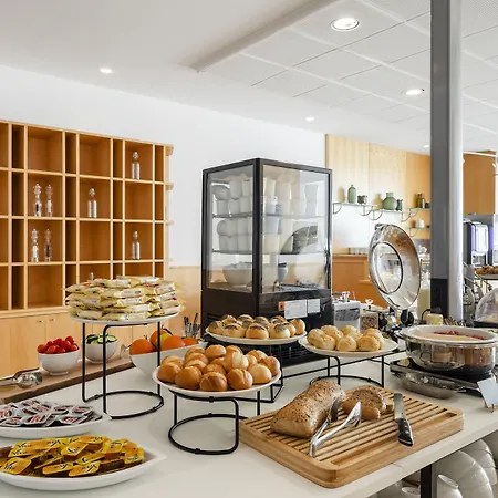 Cristal 3* Κούνεο