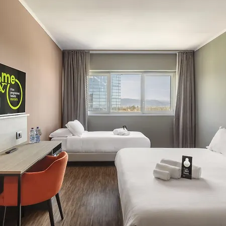 Ξενοδοχείο Cristal Κούνεο