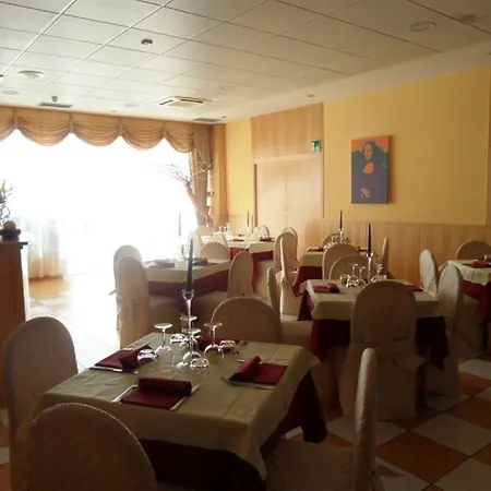 Cristal 3* Coni