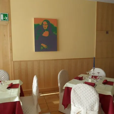 Hotel Cristal Coni